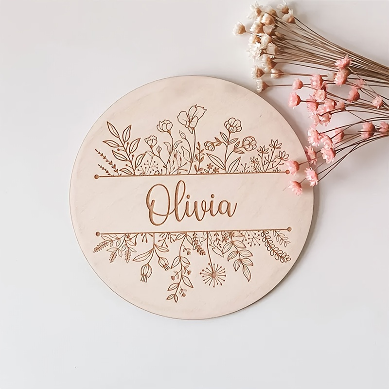 Personalized Engraved Gift - Gepersonaliseerde bloemengraveerde naamplaat, op maat gemaakt