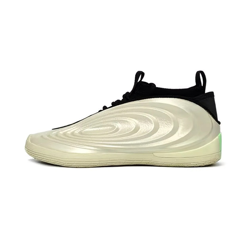 Super coole basketbalschoenen  - Luxury Lifestyle Brand recensie en prijs