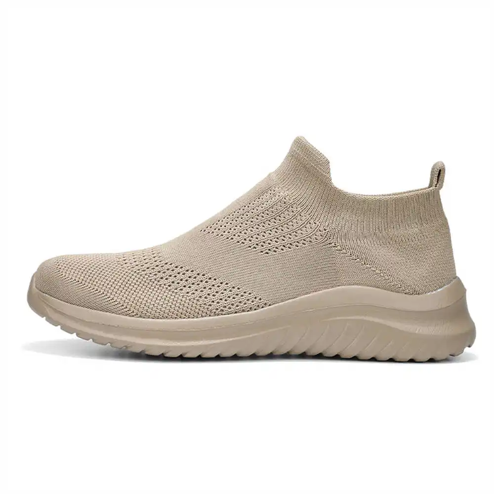 Beige Zachte Nieuwe Nieuwighei - Luxury Lifestyle Goods recensie en prijs